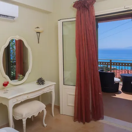 Villa Lourdas View By Select